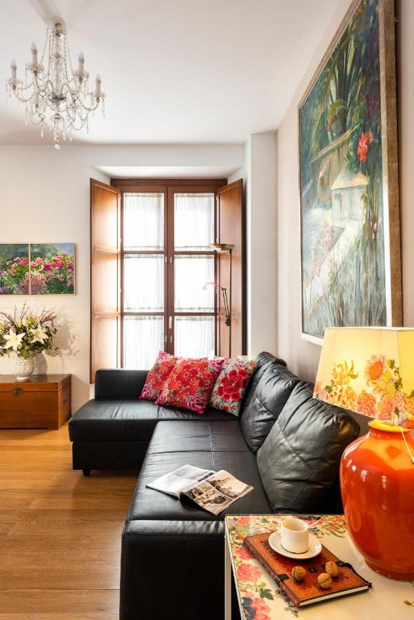 Cathedral Apartment, First Floor Σεβίλλη Εξωτερικό φωτογραφία